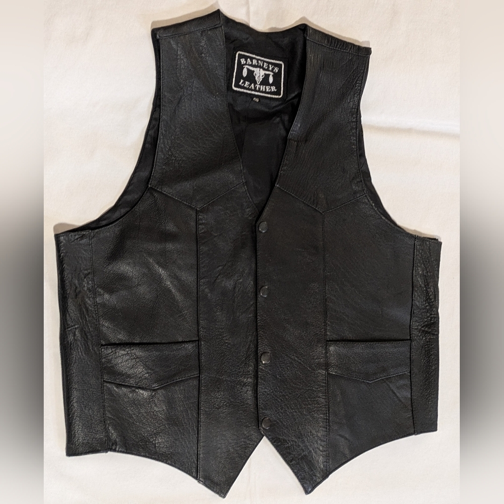 Barneys Vintage Mens Sz 46 Black Leather Biker Vest EUC